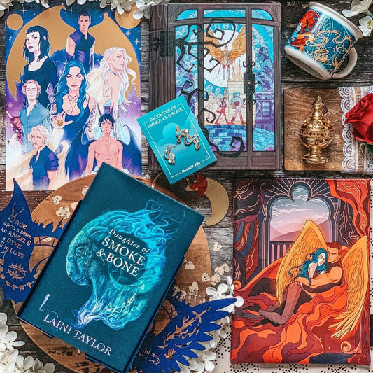 Daughter of Smoke and Bone by Laini Taylor (Illumicrate Collections)